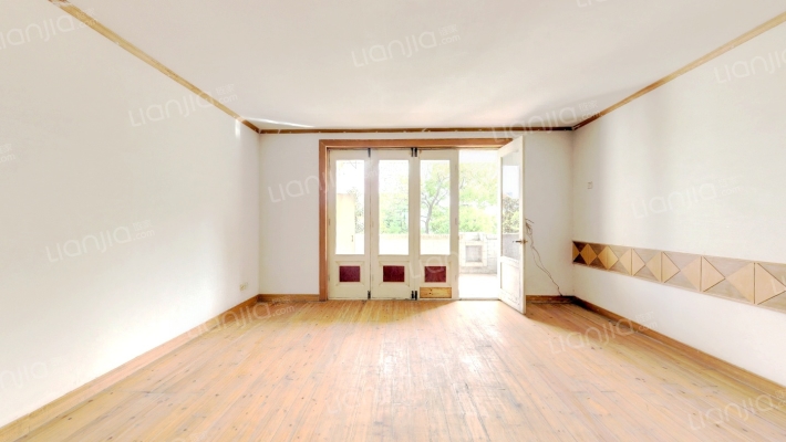 琥珀花园村二手房实景图