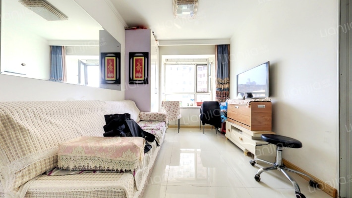 启工佳苑二手房实景图