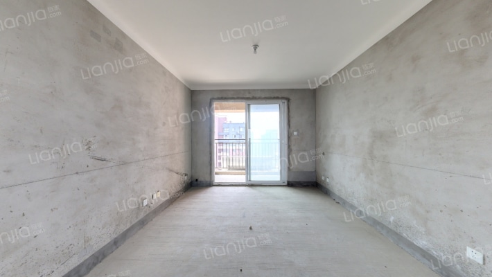 金大地翡翠公馆二手房实景图