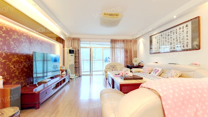 卧龙山庄二手房实景图