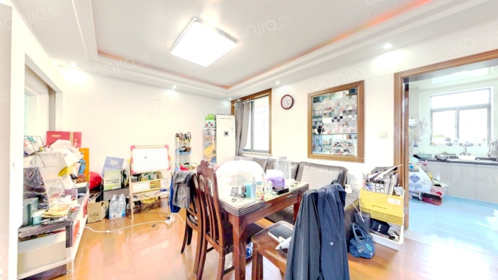 聚龙家园二手房实景图