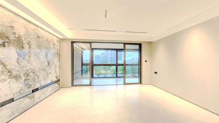 万科朗拾雨核二手房实景图