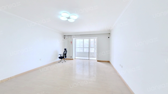 龙电花园二手房实景图