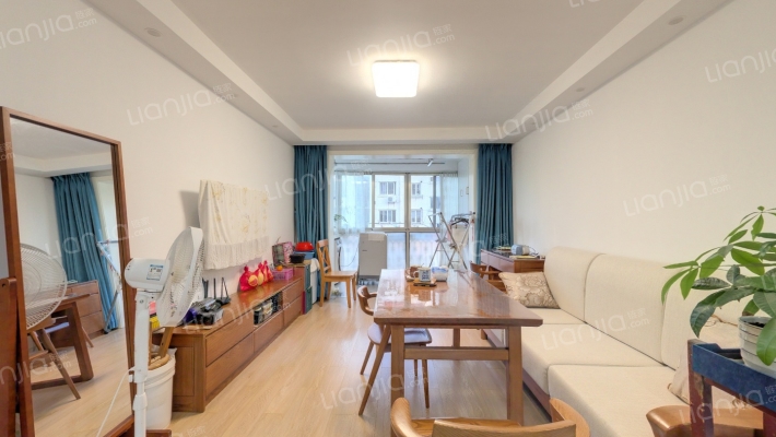 伟业金锦苑三村二手房实景图