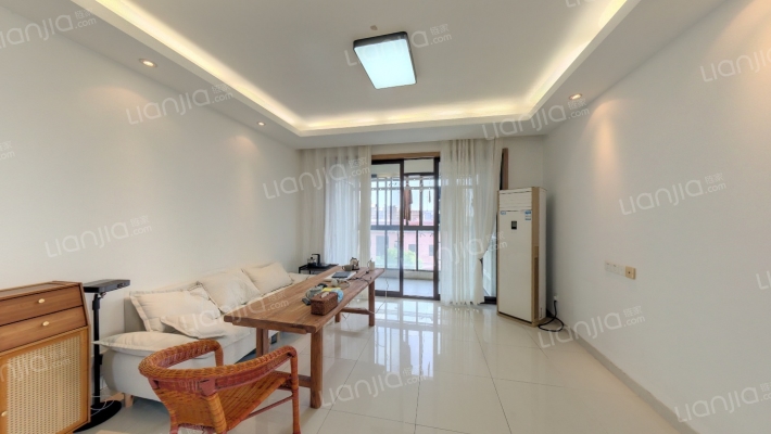 馨雅名筑二手房实景图