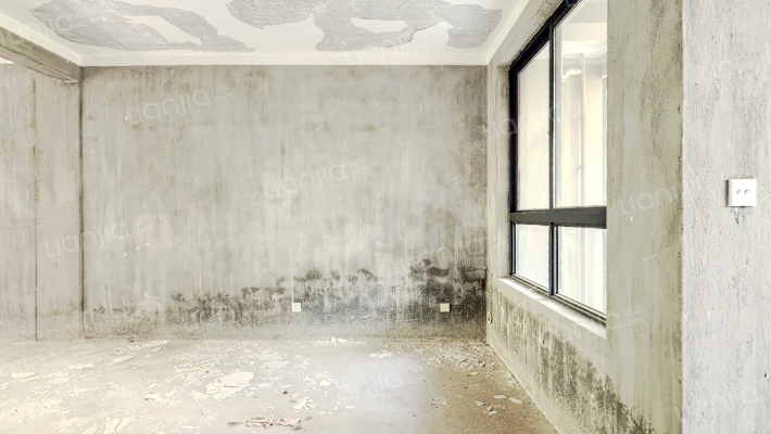 於潜镇青兰阁二手房实景图