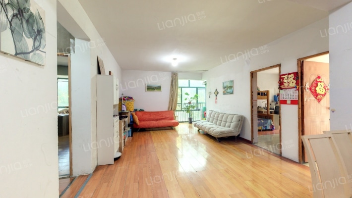 南航揽翠苑二手房实景图