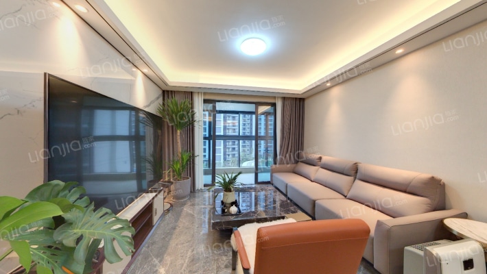 世茂璀璨万镜二手房实景图