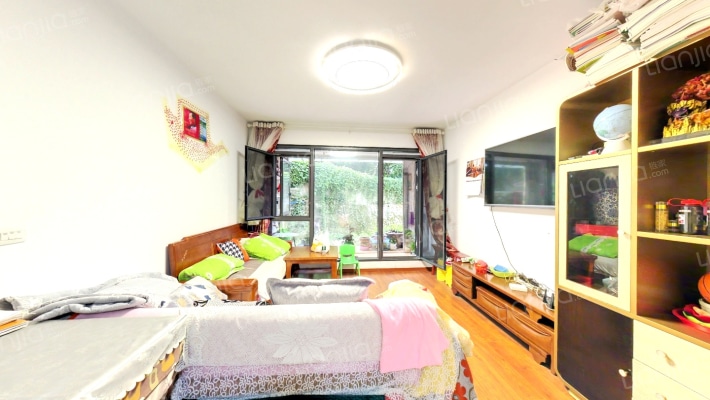 清华山庄二手房实景图