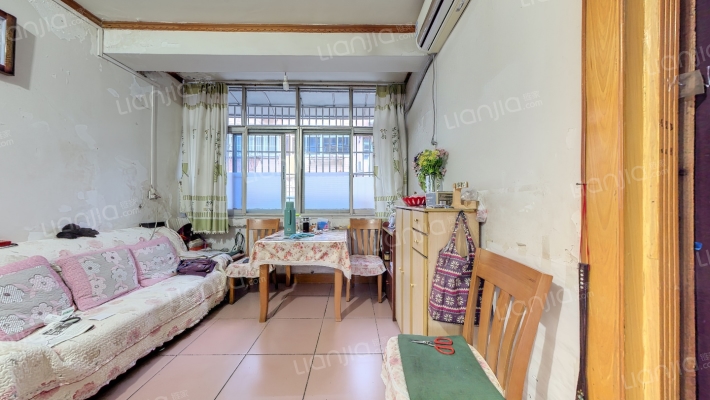 无线电一厂宿舍二手房实景图