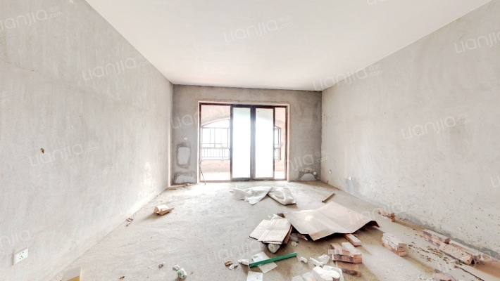 永硕龙庭湾B区二手房实景图