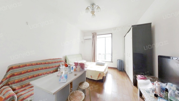 银海华庭二手房实景图