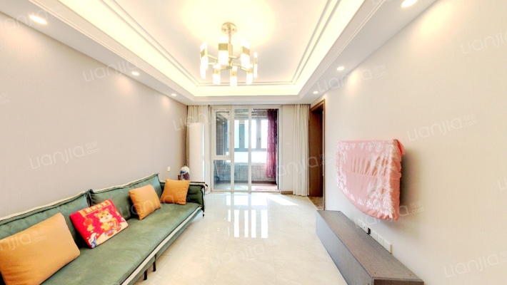 金地悦江时代芸湾区二手房实景图