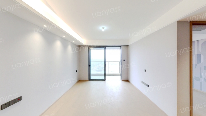 江畔月明府二手房实景图