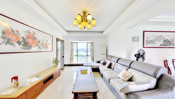 蓝海湾宁海世纪城2期二手房实景图