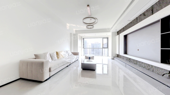 瑞居海布斯卡二手房实景图