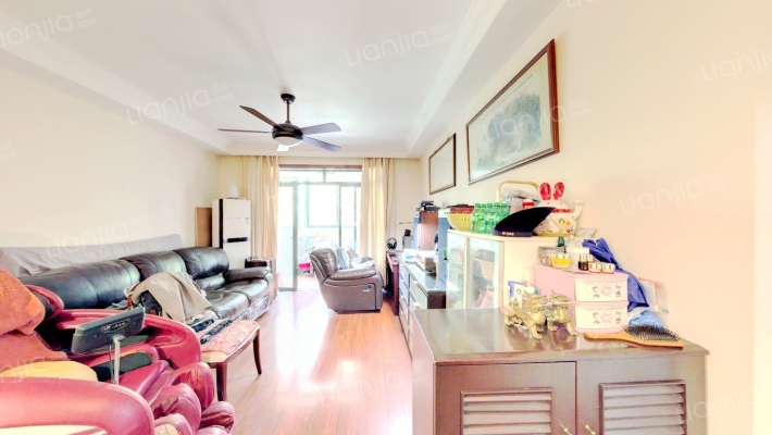 西班牙名园二手房实景图