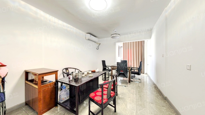 澜悦花园A1区二手房实景图