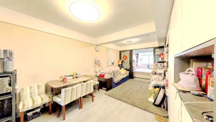 东方御花园二手房实景图