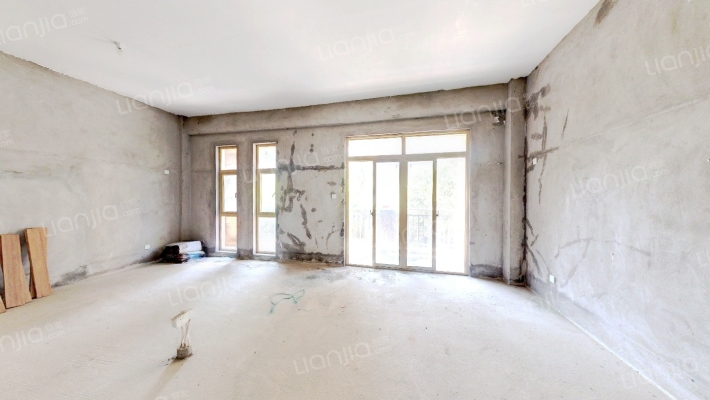 登云苑小区二手房实景图