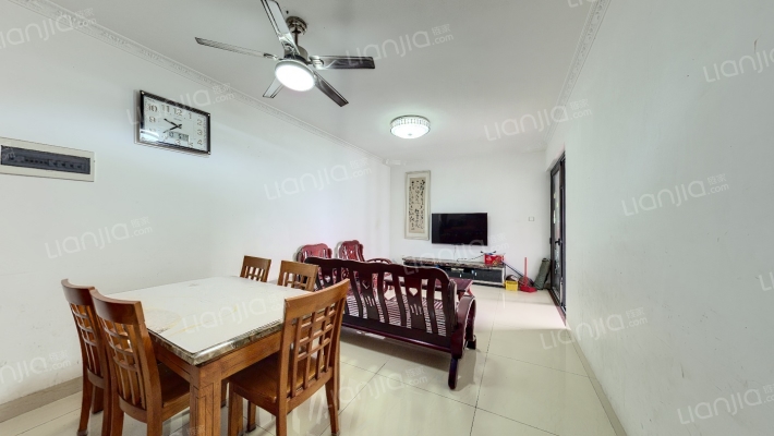 财富世家公园里二手房实景图