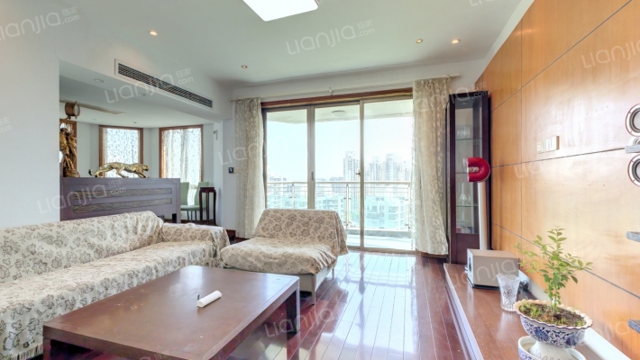 愉景华庭二手房实景图