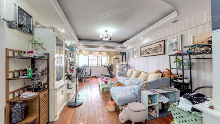 宏明花园二手房实景图