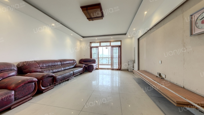 荷塘月色二手房实景图