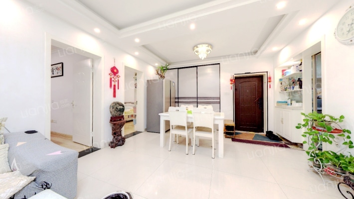 揽月山庄二手房实景图