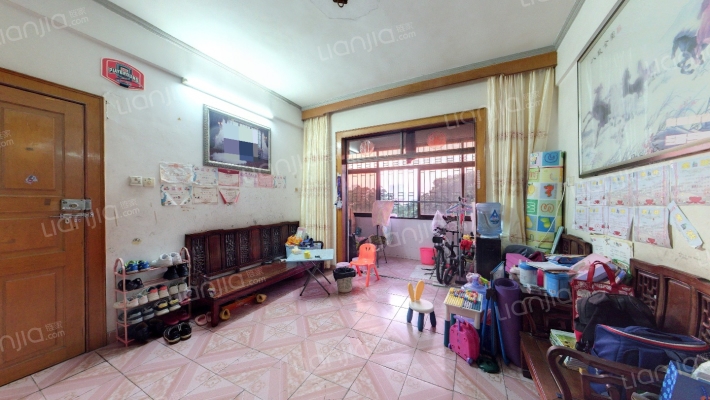 中石化综合楼二手房实景图