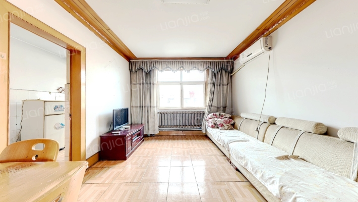 龙州花园二手房实景图