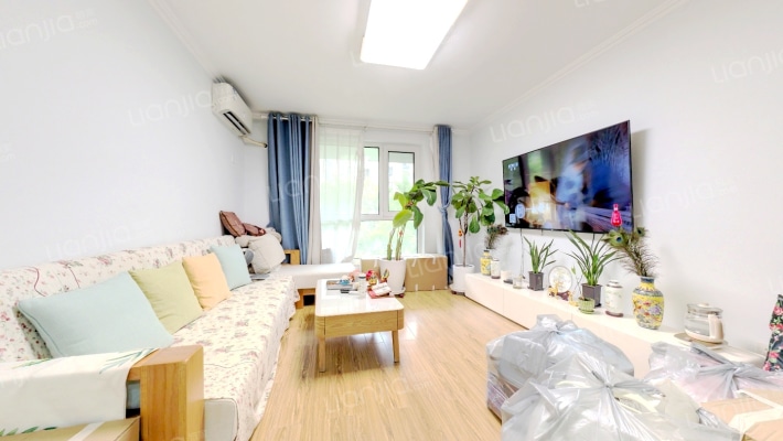 原香小镇一区二手房实景图