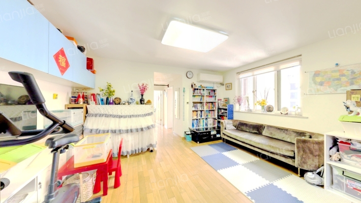 泰德花苑二手房实景图