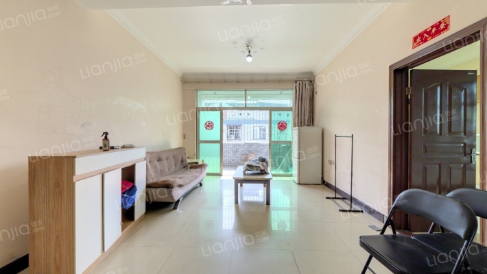 新贵源楼二手房实景图