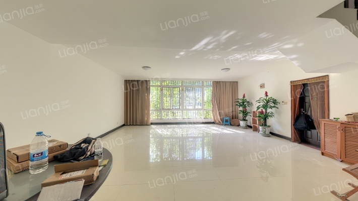 丽景聚龙湾二手房实景图