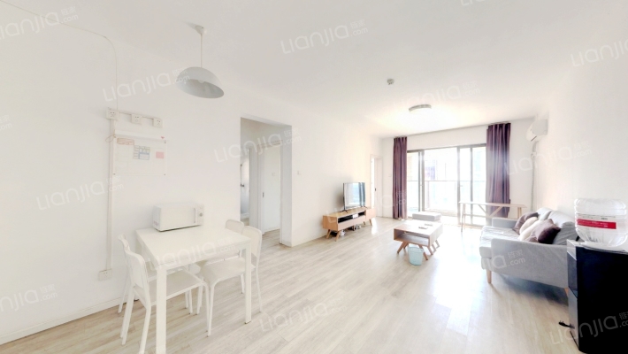 中洲锦城湖岸二手房实景图