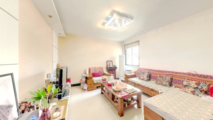 体育东村二手房实景图