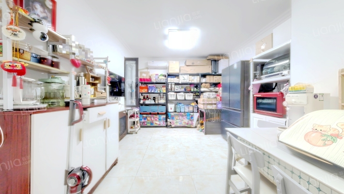 江山汇悦山府二手房实景图