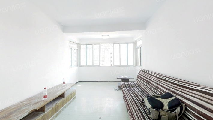 石岭街108号二手房实景图