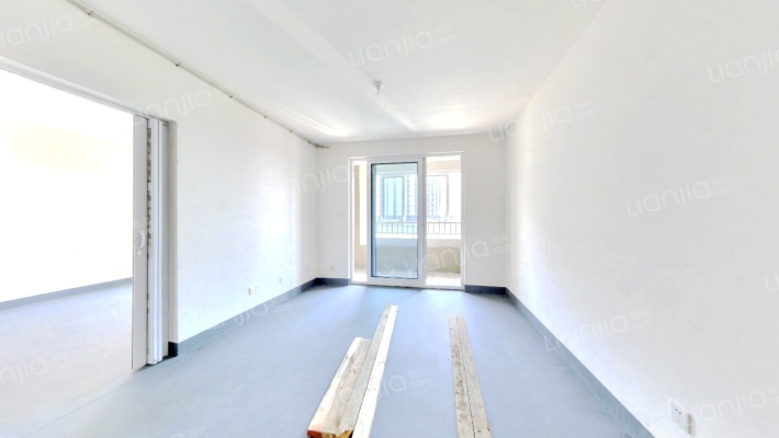 辰吉嘉苑二手房实景图