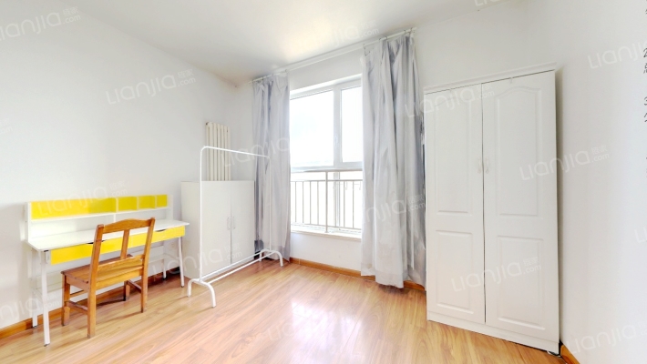 上流家园B区二手房实景图