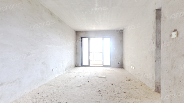 卓越东部蔚蓝海岸一期二手房实景图