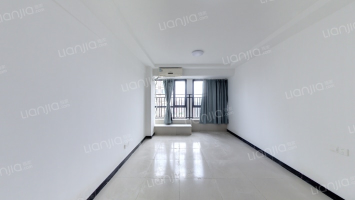 朗俊中心二手房实景图