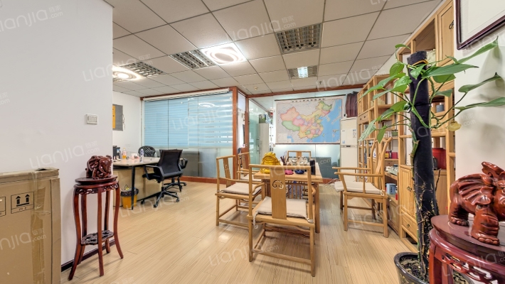 裕朗国际二手房实景图