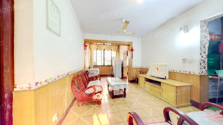 际华东苑二手房实景图