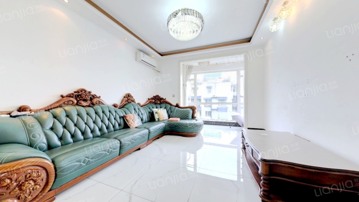 蓝色空间蓝亭二手房实景图