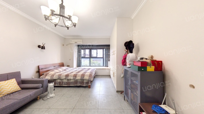 富力现代广场二手房实景图