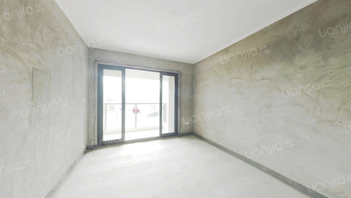 融创云湖十里G区二手房实景图