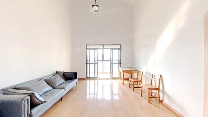 梁台煦府二手房实景图