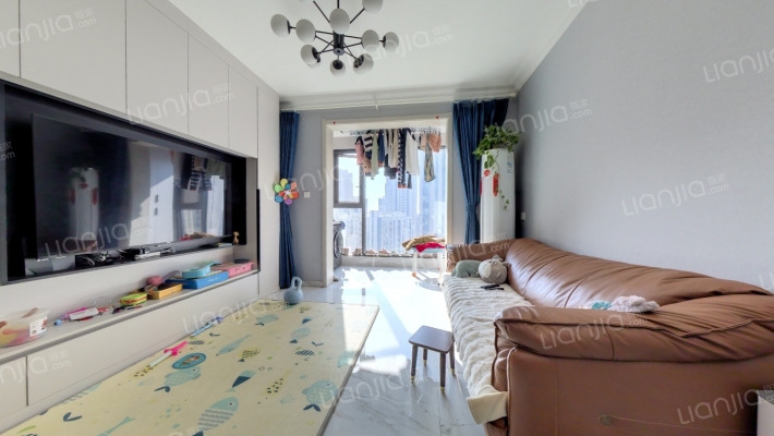 碧桂园凰城悦山湖二手房实景图